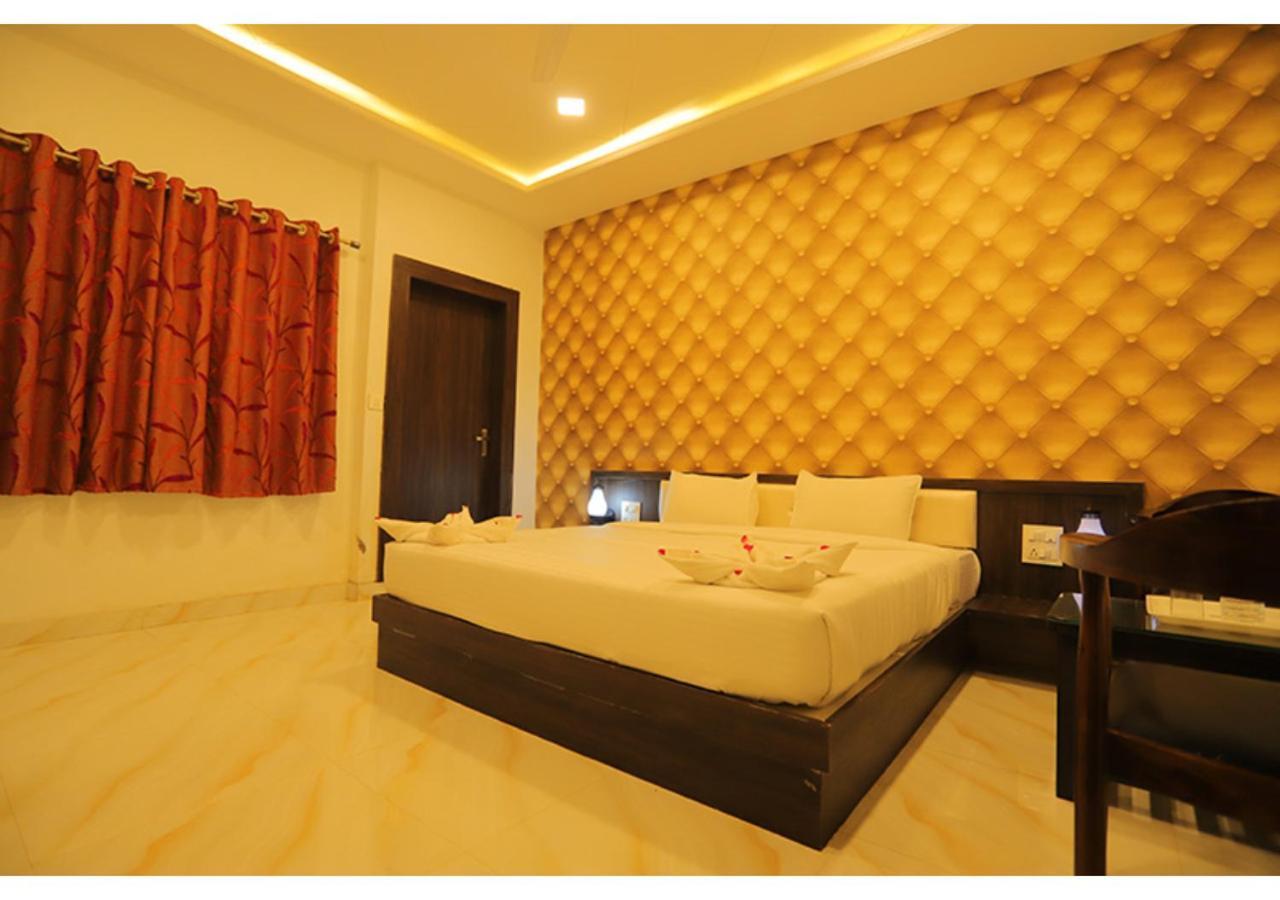 Hotel Raha Udaipur Ngoại thất bức ảnh