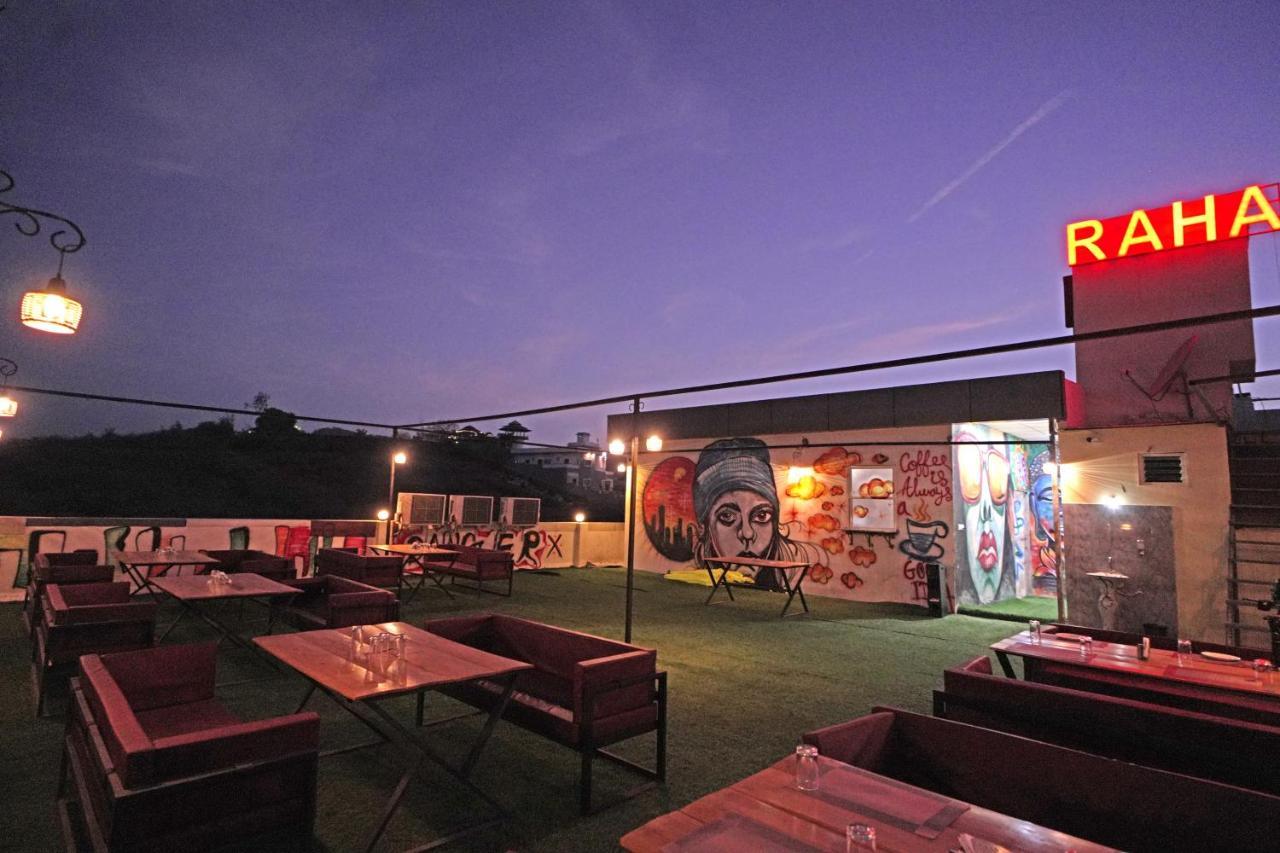 Hotel Raha Udaipur Ngoại thất bức ảnh